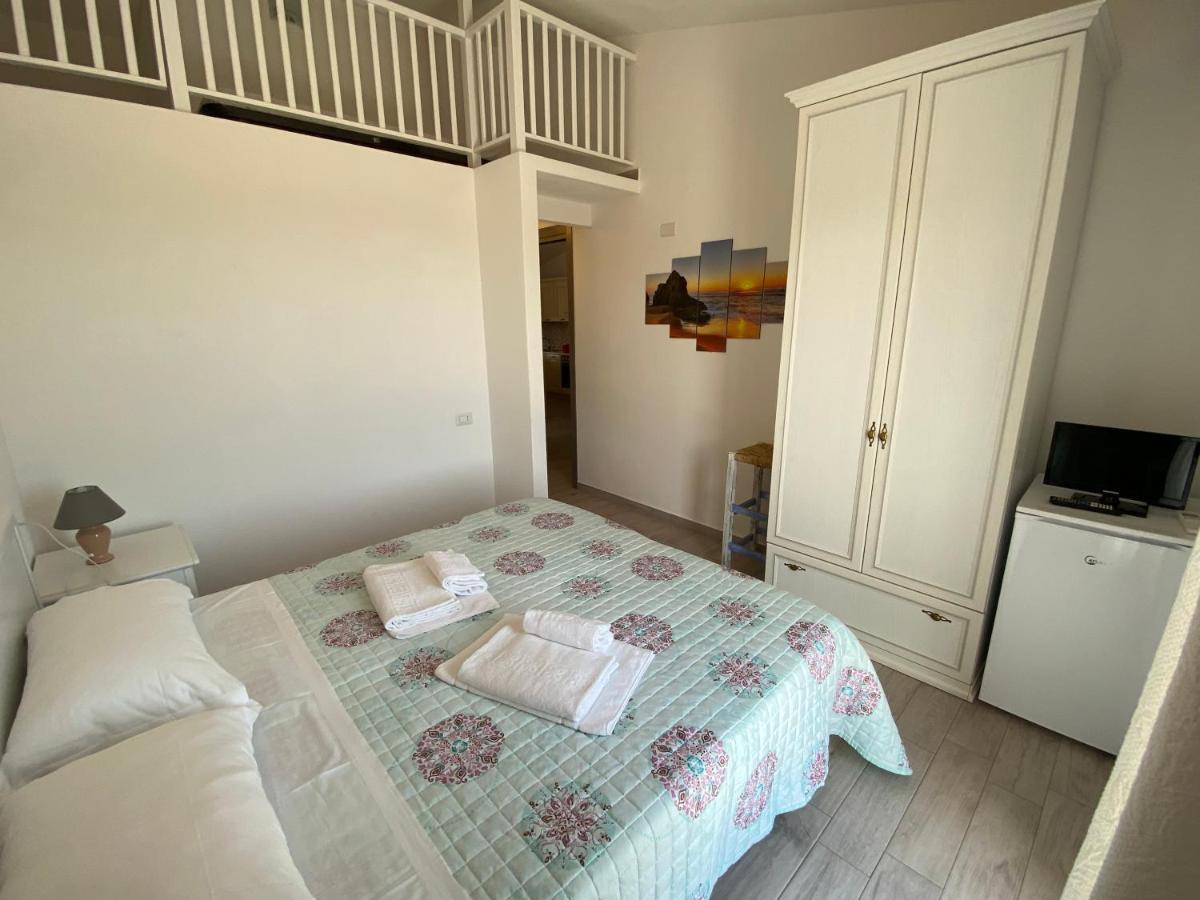 Molti Mari B&B Resort Ольбия Экстерьер фото