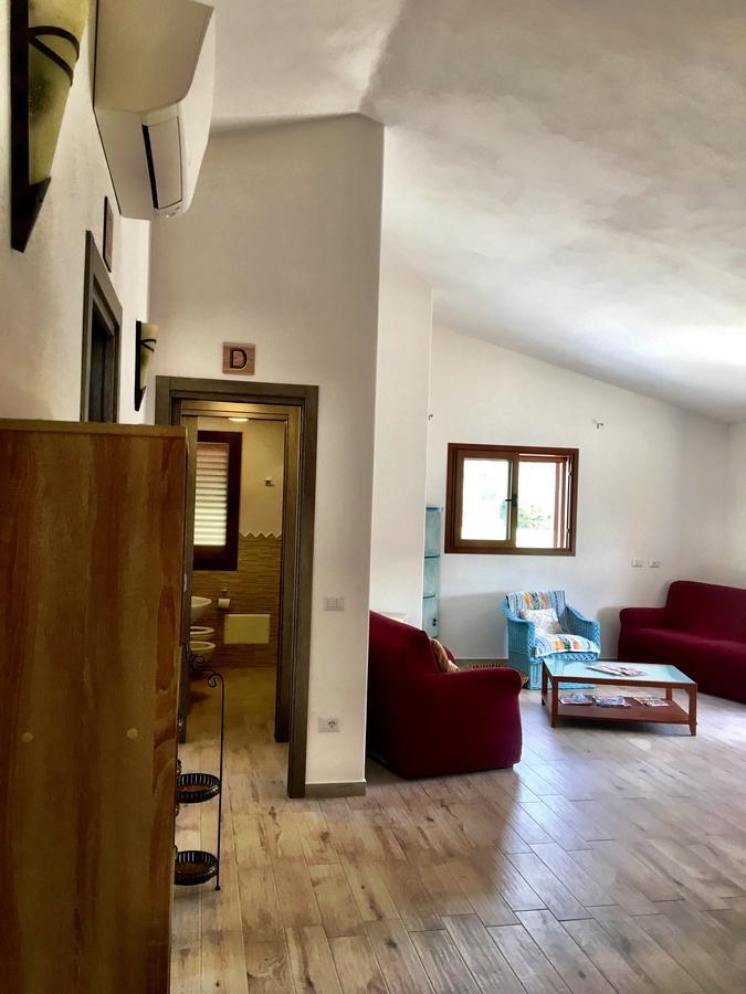 Molti Mari B&B Resort Ольбия Экстерьер фото